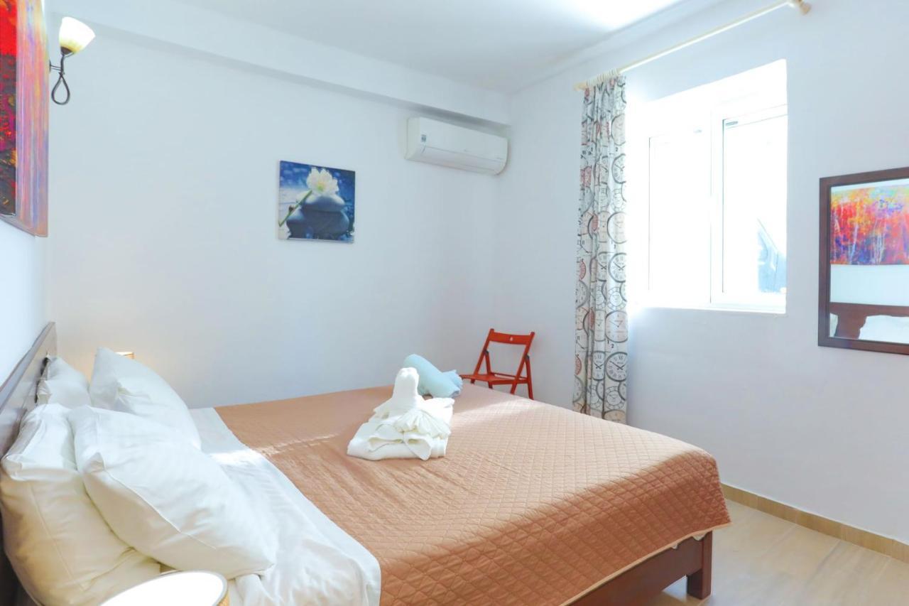 Kaminaki Beachfront Apartments Ниссаки Экстерьер фото