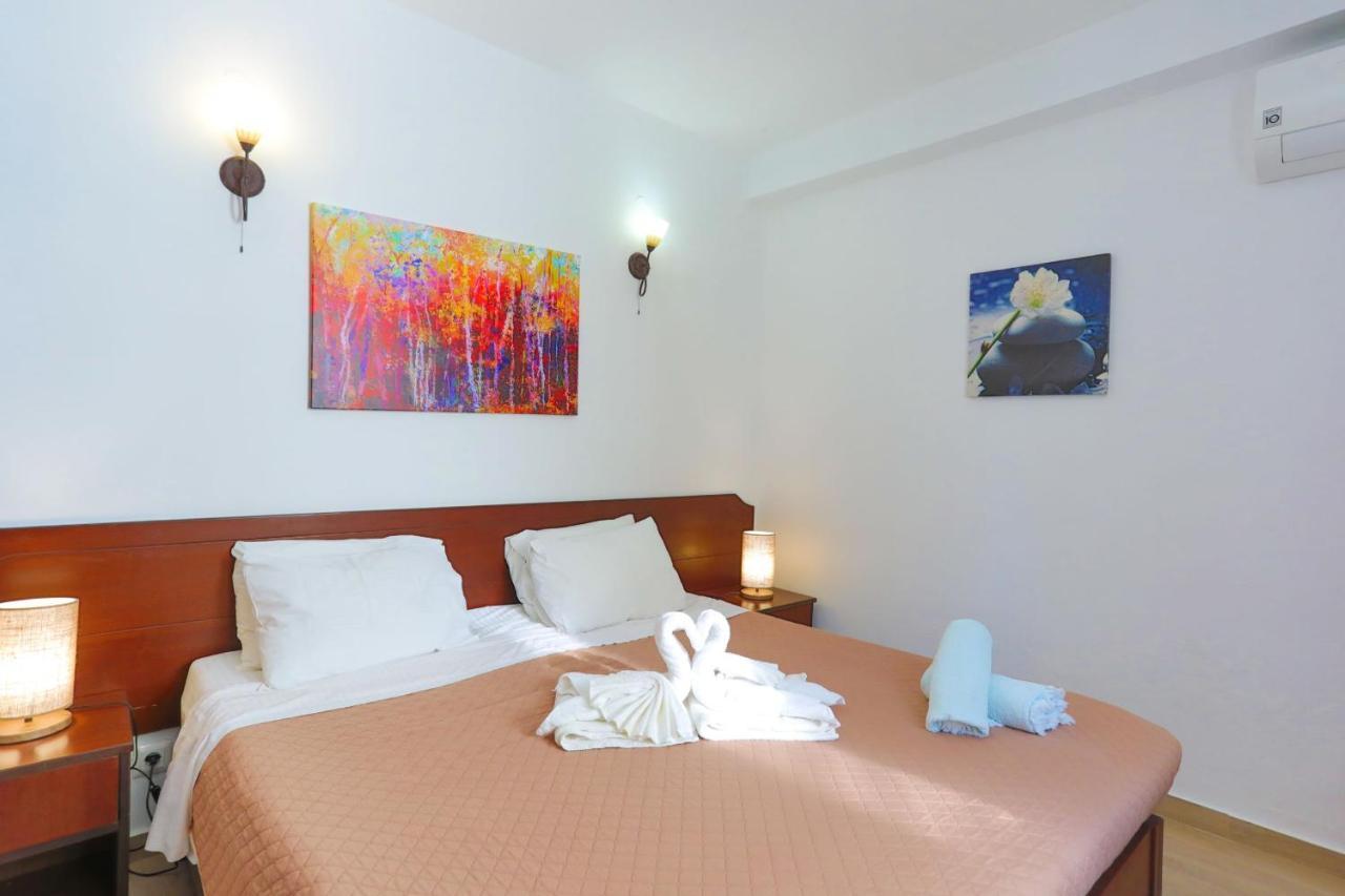 Kaminaki Beachfront Apartments Ниссаки Экстерьер фото