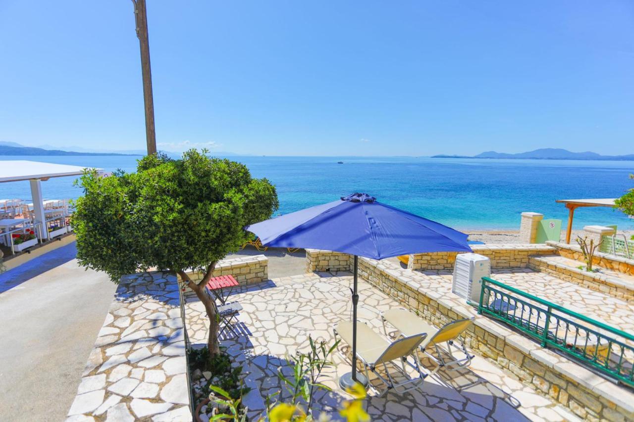 Kaminaki Beachfront Apartments Ниссаки Экстерьер фото