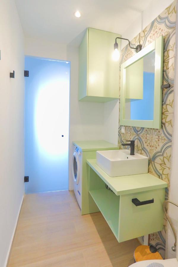 Kaminaki Beachfront Apartments Ниссаки Экстерьер фото