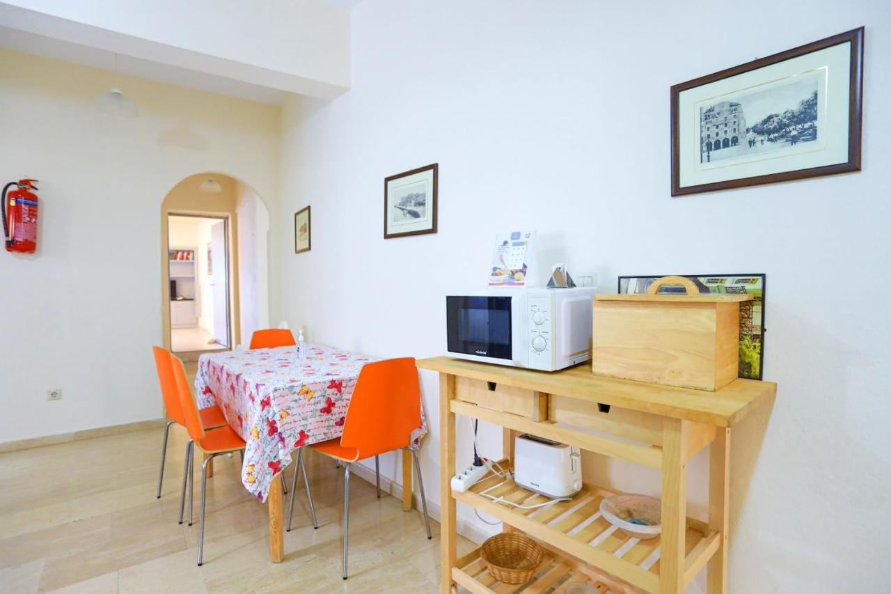 Kaminaki Beachfront Apartments Ниссаки Экстерьер фото