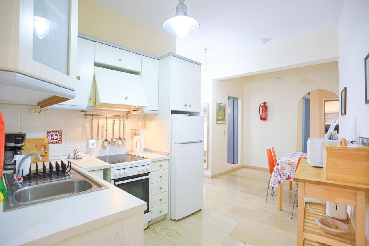 Kaminaki Beachfront Apartments Ниссаки Экстерьер фото